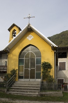 Chiesetta di Piazze di Nozza